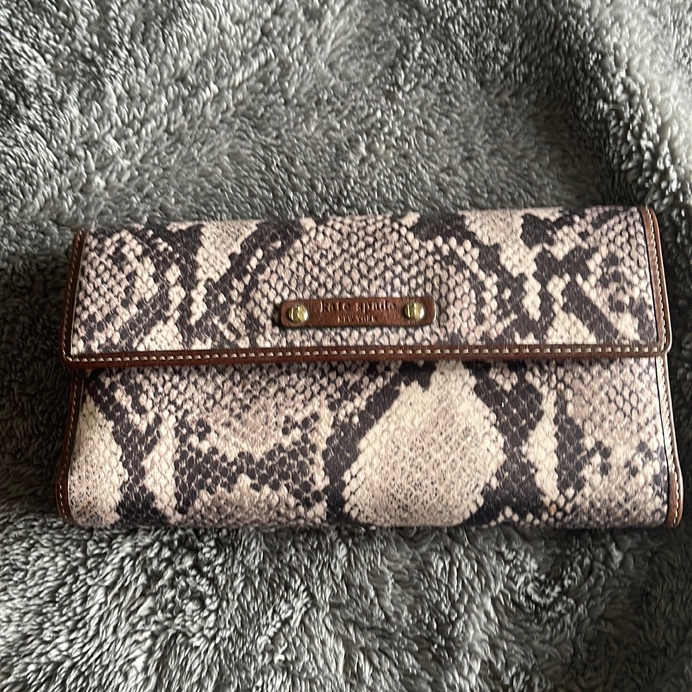 Kate spade wallet